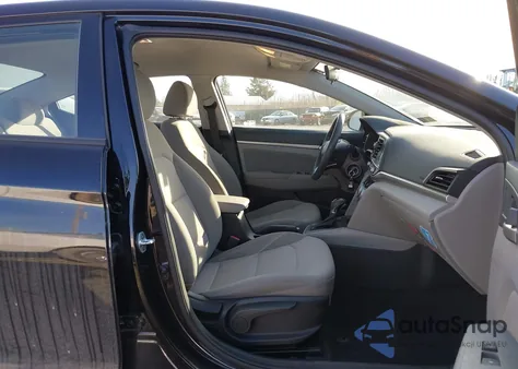 2019 Hyundai Elantra Sel z USA, uszkodzony, nr VIN 5NPD84LF0KH487837